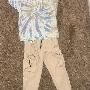 Aeropostale Pastel Tie-Dye Hoodie with Beige Cargo Pants